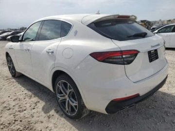 Maserati Levante 2022 Maserati Levante 2022r., Base, 3L, od ubezpieczalni 3.0 Benzyna 580KM, zdjęcie 1