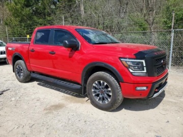 Nissan Titan 2023 Nissan Titan Pro-4X 2023 5.6 Benzyna 400KM, zdjęcie 4