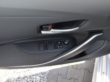 Toyota Corolla XII Hatchback Facelifting 1.8 Hybrid 140KM 2023 Toyota Corolla 1.8 Hybrid Comfort Seria E21 (2019-, zdjęcie 19