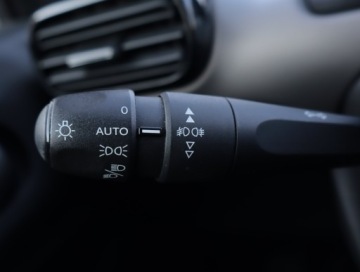 Citroen C4 Cactus Crossover Facelifting 1.2 PureTech 110KM 2018 Citroen C4 Cactus 1.2 PureTech, Salon Polska, zdjęcie 15