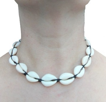 ОЖЕРЕЛЬЕ-ЧОКЕР ИЗ РАКУШЕК МОРЕЦ