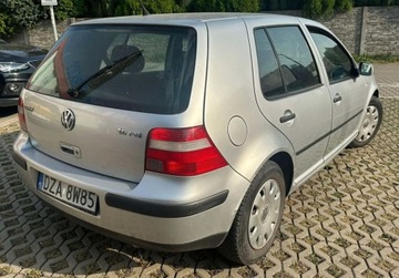 Volkswagen Golf IV Hatchback 1.6 i 16V FSI 110KM 2002 Volkswagen Golf 1.6 benzyna 2002r 1.6 Benzyna 110KM, zdjęcie 3