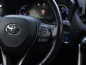 Toyota RAV4 IV MPV Facelifting 2.5 Hybrid 197KM 2018 Toyota RAV 4 2.5 Hybrid, Salon Polska, Serwis ASO, zdjęcie 20