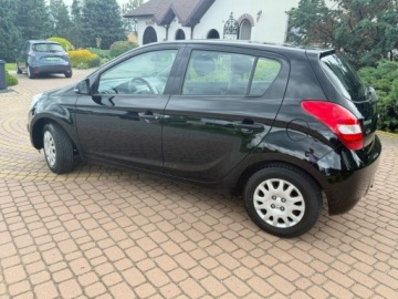 Hyundai i20 I Hatchback 5d 1.2 DOHC 78KM 2011 Hyundai i20 1.2 78KM Klima 5d HB Pelen serwis Gotowy do jazdy, zdjęcie 17