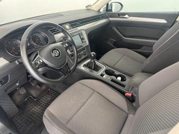Volkswagen Passat B8 Limousine 1.6 TDI BlueMotion Technology 120KM 2017 Volkswagen Passat 120KM Comfortline LED Salon PL 1rej. 2018 SSU 1.6, zdjęcie 15
