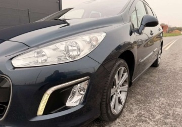 Peugeot 308 I SW Facelifting 1.6 VTI 120KM 2013 Peugeot 308 FAMILY PanoramicznyDach 1.6i 120ps Bezwypadkowy Serwisowany TOP, zdjęcie 17