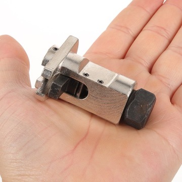 NARZĘDZIE DO USUWANIA AMORTYZATORÓW SAMOCHODOWYCH.