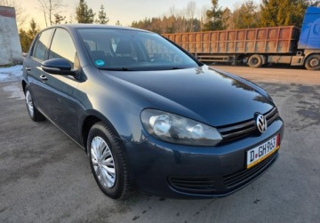 Volkswagen Golf VI Hatchback 5d 1.6 TDI-CR DPF BlueMotion 105KM 2010 Volkswagen Golf 1.6Dieselserwisprosto z Niemiec 1.6 Diesel 105KM, zdjęcie 5