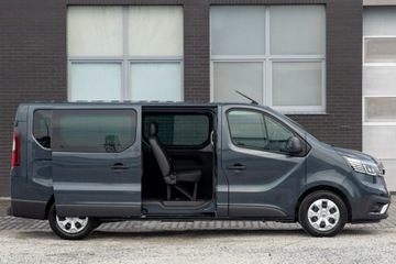 Renault Trafic III Combi 2.0 dCi  150KM 2023 Renault Trafic 9-Osobowy Salon Polska Stan BDB, zdjęcie 3