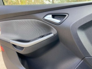 Ford Focus III Kombi 1.6 Duratec 105KM 2012 Ford Focus Ford Focus 1.6b Kombi Klimatyzacja Bez Korozji Super Stan 1.6, zdjęcie 15