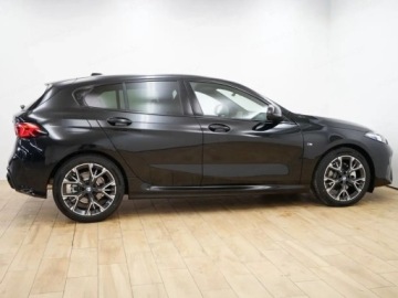 BMW Seria 1 F70 2026 BMW Seria 1 120 Sport Hatchback 1.5 (170KM) 2026, zdjęcie 3