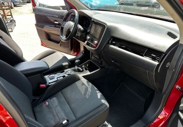 Mitsubishi Outlander III SUV Facelifting 2017 2.0 150KM 2020 Mitsubishi Outlander 2,0 Benzyna 150 KM 7-osob Automat Salon PL Serwis GWA, zdjęcie 22