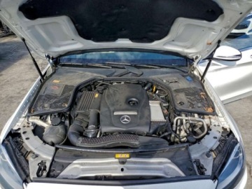 Mercedes Klasa C W205 2016 Mercedes-Benz Klasa C 2016 MERCEDES-BENZ C 300 2.0 Benzyna 241KM, zdjęcie 11