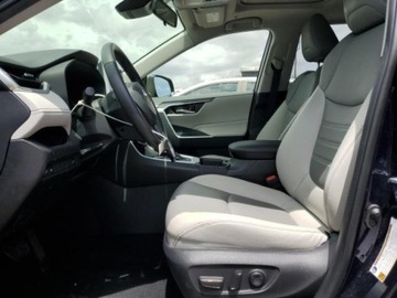 Toyota RAV4 V 2023 Toyota RAV4 XLE PREMIUM 2023, od ubezpieczalni 2.5 Hybryda 219KM, zdjęcie 6