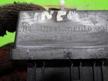 FIAT LINEA RELÉ STĚRAČE 51793487