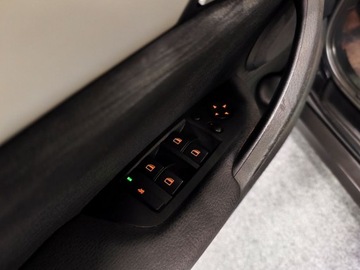 BMW X1 E84 Crossover sDrive20d 184KM 2012 BMW X1 E84 2.0 X1, d, Automat, Nawi, Panorama, zdjęcie 9