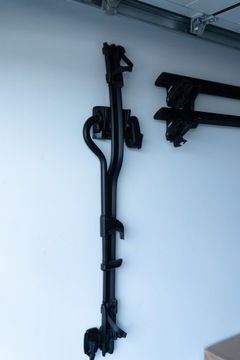 НАСТЕННАЯ ВЕШАЛКА для багажника для велосипедов Thule на крыше, черная 3Dit