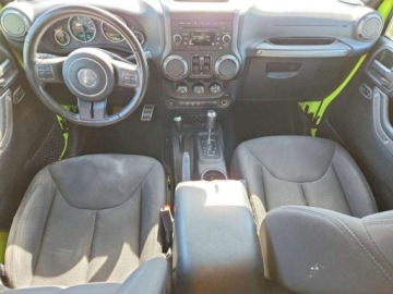 Jeep Wrangler III Unlimited Facelifting 3.6 V6 286KM 2016 Jeep Wrangler UNLIMITED SPORT 2016 3.6 Benzyna 285KM, zdjęcie 8