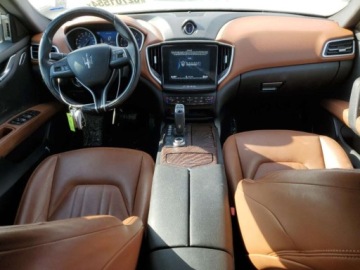 Maserati Ghibli III 2020 Maserati Ghibli 2020, 3.0L, porysowany lakier 3.0 Benzyna 345KM, zdjęcie 6