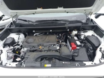 Toyota 2024 Toyota RAV4 2024 Toyota RAV4 XLE AWD (Natl) 2.5 Benzyna 203KM, zdjęcie 8