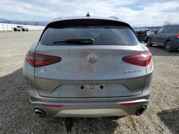 Alfa Romeo Stelvio 2021 Alfa Romeo Stelvio 2021 Alfa Romeo Stelvio Ti AWD 22.0 Benzyna 280KM, zdjęcie 2