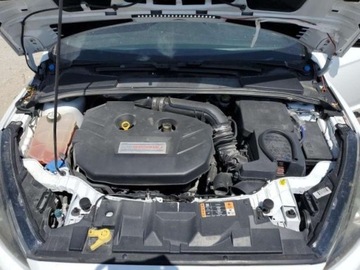 Ford Focus III RS 2.3 EcoBoost 350KM 2017 Ford Focus 2017, 2.3L, 4x4, po gradobiciu 2.3 Benzyna 350KM, zdjęcie 10