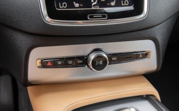 Volvo XC90 II SUV 2.0 D5 235KM 2017 Volvo XC 90 2.0D5 AWD 235KM RDESIGNE Alu22 Skora Navi Full Ledy Serwis Gwa, zdjęcie 22