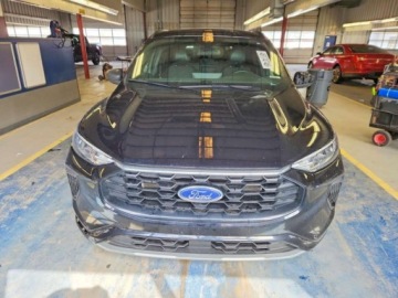 Ford Escape III 2024 Ford Escape ST Line 2024 1.5 Benzyna 180KM, zdjęcie 5