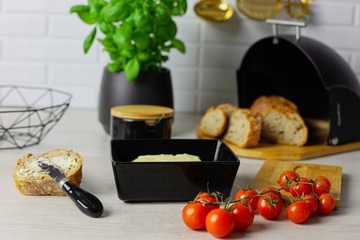 ЧЕРНАЯ ФАРФОРОВАЯ МАСЛЕНКА + НОЖ ДЛЯ МАСЛА С БАМБУКОВОЙ КРЫШКОЙ