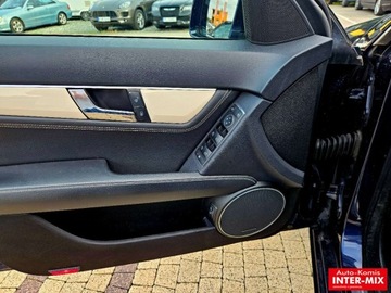 Mercedes Klasa C W204 Kombi T204 2.2 250 CDI BlueEFFICIENCY 204KM 2012 Mercedes-Benz Klasa C Mercedes-Benz C 250 CDI 4 MATIC 2.1 Diesel 204KM, zdjęcie 21