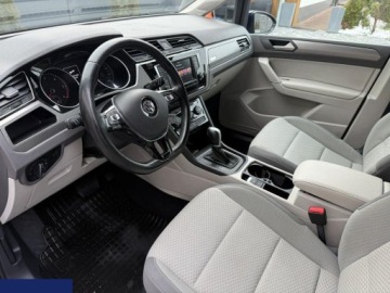 Volkswagen Touran III 1.6 TDI 110KM 2016 Volkswagen Touran 1.6d 110KM 2016r automat, zdjęcie 14