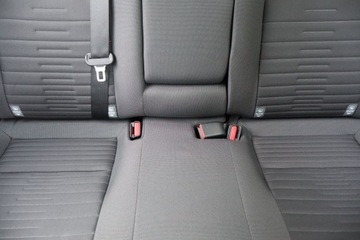 Toyota Auris II Hatchback 5d Facelifting 1.8 Hybrid 136KM 2015 Toyota Auris Hybrid, Salon Polska, Serwis ASO, zdjęcie 9