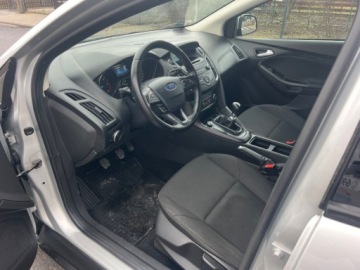 Ford Focus III Kombi Facelifting 1.5 TDCi ECOnetic 105KM 2016 Ford Focus Klimatyzacja Parktronic Przod Tyl Grzana Szyba Grzane Fotele Te, zdjęcie 4