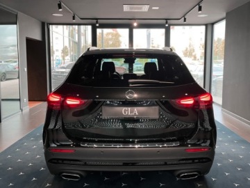 Mercedes GLA II Off-roader Facelifting 1.3 200 163KM 2025 MERCEDES-BENZ GLA 200 AMG Line Suv 1.3 (163KM) 2025, zdjęcie 2