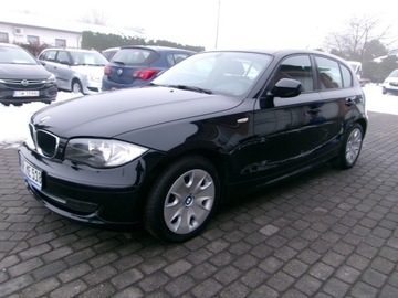 BMW Seria 1 E81/E87 2010 BMW Seria 1 BMW SERIA 1 I (E81E82E87E88) 2.0 Sprowadzona 2.0 Benzyna, zdjęcie 1