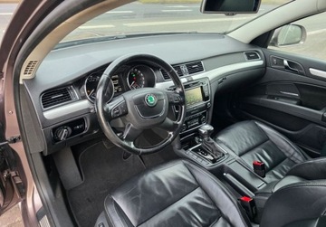 Skoda Superb II Kombi 2.0 TSI 200KM 2011 Skoda Superb Benzynaful wersjastan idealny prosto z Niemiec 2.0 Benzyna, zdjęcie 8