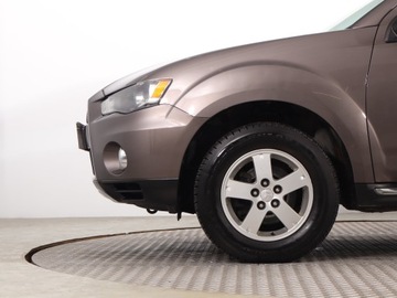 Mitsubishi Outlander III SUV 2.0 DOHC MIVEC 147KM 2012 Mitsubishi Outlander 2.0, Salon Polska, Skóra, zdjęcie 12