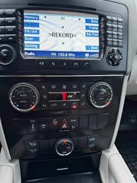 Mercedes Klasa M W164 Off-roader 3.0 V6 (280 CDI) 190KM 2006 Mercedes ML 320 3,0 V6 4Matic Offroad Sport, zdjęcie 21