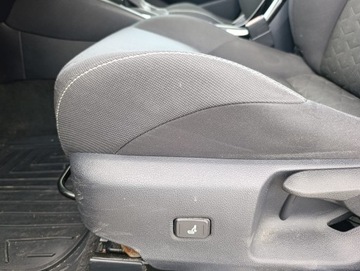 Toyota Corolla XII TS Kombi 2.0 Hybrid Dynamic Force 184KM 2020 corolla 2.0 HYBRID 184KM, Podgrzewane fotele, Czujniki parkowania i kamera, zdjęcie 20