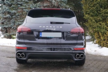 Porsche Cayenne II SUV Facelifting 4.2 D 385KM 2016 Porsche Cayenne Salon PL 4.2 V8 Panorama Tempomat Asyst. park z kamera, zdjęcie 4
