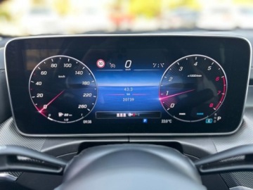 Mercedes Klasa C W206 2024 Mercedes-Benz Klasa C 180 AMG PakietLedNavigacjaSalon PLF 23 1.5, zdjęcie 12