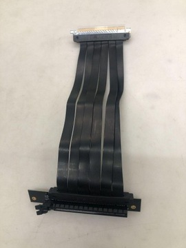ПОДКЛЮЧЕНИЕ — КАБЕЛЬ ULTRA PCIE 4.0 X16 RISER