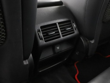 Jaguar E-Pace SUV 2.0 i4D 150KM 2020 Jaguar E-Pace 2.0d Automat AWD Nawigacja Tempomat, zdjęcie 38