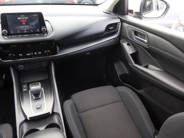 Nissan Qashqai III Crossover 1.3 DIG-T MHEV 158KM 2022 Nissan Qashqai 1.3 DIG-T MHEV, Salon Polska, zdjęcie 7