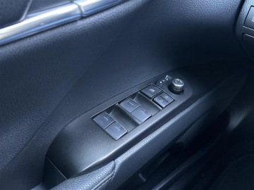 Toyota Camry IX Sedan 2.5 Hybrid Dynamic Force 218KM 2022 Toyota Camry 2.5 Hybrid 218KM CVT Executive l Salo, zdjęcie 16