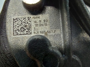 PORSCHE TAYCAN 4S 9J1 2022 ČERPADLO VODY ELEKTRICKÁ PŘÍDAVNÁ 9J1965567F