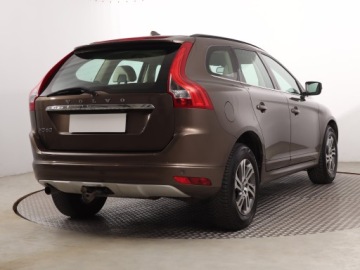 Volvo XC60 I SUV 2.0 D3 136KM 2013 Volvo XC60 D3, Skóra, Navi, Xenon, Klima, zdjęcie 4