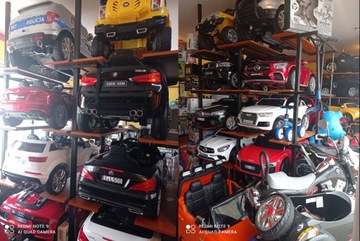 Audi R8 na akumulator dla dzieci Czarny + Pilot + EVA + Wolny Start + MP3 L