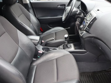 Hyundai i30 I 2008 Hyundai i30 1.6 CVVT, Klima, Klimatronic, zdjęcie 7