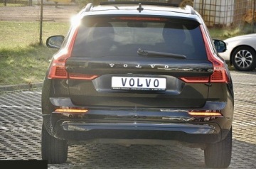 Volvo XC60 II 2021 Volvo XC 60 B4 B Geartronic Momentum Pro 2.0 benzyna 197KM 2021r, zdjęcie 6